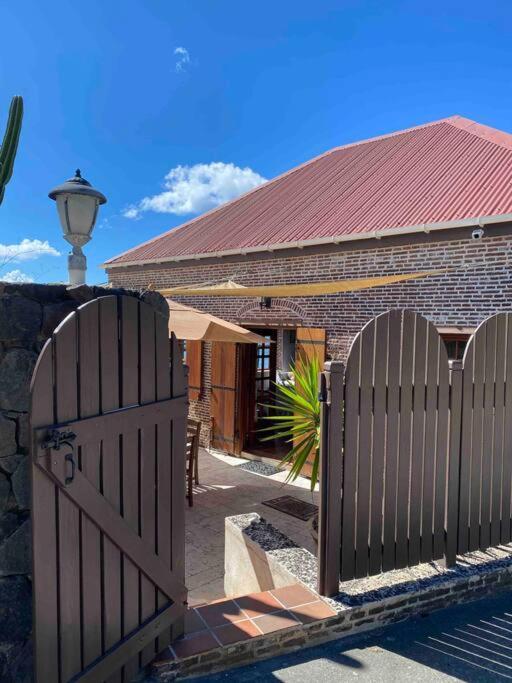 Barrel House Suite St Eustatius Oranjestad  Buitenkant foto